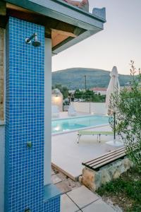 Bazén v ubytovaní Seaside Villa Mia Trogir alebo v jeho blízkosti