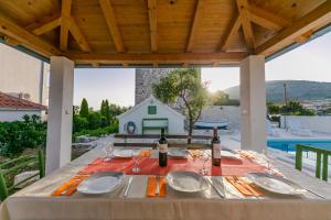 Restavracija oz. druge možnosti za prehrano v nastanitvi Seaside Villa Mia Trogir