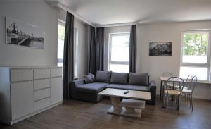 Ruang duduk di Apartamenty MGM Legionowo