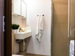 O baie la VacationClub – Baltic Park Molo Apartament D301 +13 fotografii