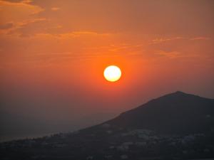 The sunrise or sunset as seen from A villát or nearby