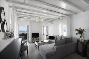Gallery image of Riva Suites - Adults Only in Mýkonos City