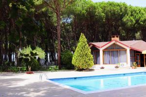 Piscina di Hotel Pishat e Buta o nelle vicinanze
