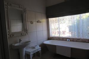 Ένα μπάνιο στο Rohrs Farm Guesthouse