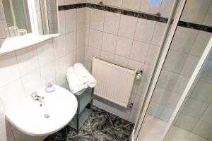 Bagno di Haus Alpengluehn