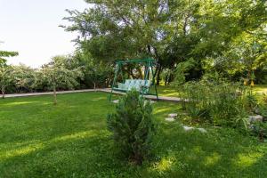 Vonkajšia záhrada v ubytovaní Apartman Sun Solin