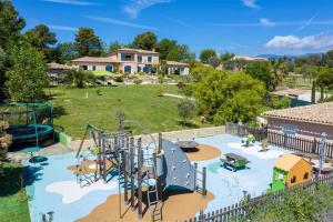 Aed väljaspool majutusasutust Villa entière Cara Mougins Cannes Grasse