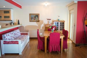 A seating area at Villa Olympia VIP