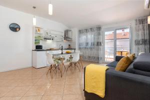 Fotografie z fotogalerie ubytování Seafront apartment Gaby v Medulinu + 8 fotografií