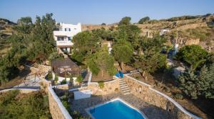 The swimming pool at or close to Villa Kairos Naxos