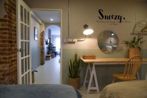 Fotografie z fotogalerie ubytování Snoozy Guesthouse ve městě Phuket