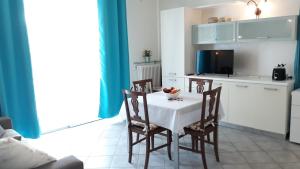 Imagen de la galería de Il Giardino di Laura - Sirmione, en Sirmione 35 fotos más