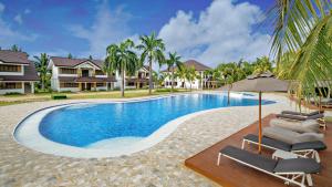an image of a swimming pool at a villa at North Zen Villas in Panglao Island