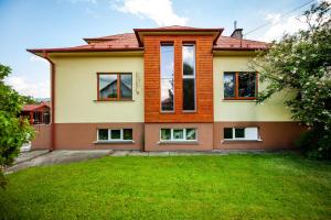 Budova, v ktorej sa ubytovanie bed & breakfast nachádza