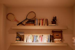 The library in the homestay