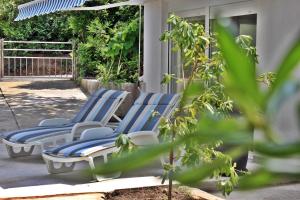 Ogród w obiekcie Apartment Oliveglia