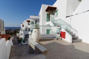 Gallery image of Aglaia Apartments in Stalida +45 photos
