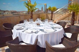 Uma varanda ou terraço em Hotel Alameda Palace