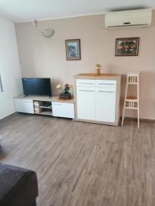 Gallery image of Apartments Jasna in Rab