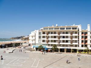 アルブフェイラにあるApartamentos Edificio Albufeira - Alojamento Localのギャラリーの写真