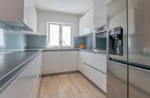 Kuchyň nebo kuchyňský kout v ubytování VILLA VIS MARIS
