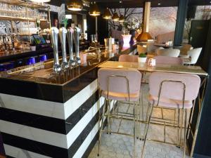 Lounge nebo bar v ubytování Dallinga