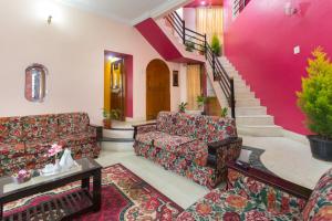 Area soggiorno di LikeMyHome Homestay Mysore