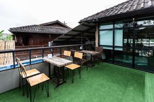 Balkoni atau teres di Pai My Way Hostel