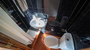 Koupelna v ubytování Hostal Bocanegra