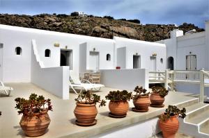 A balcony or terrace at Alexandra Mykonos Port