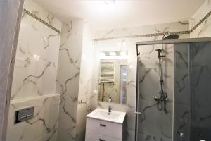 Łazienka w obiekcie Apartament Superior Pastelowy Przy Plaży