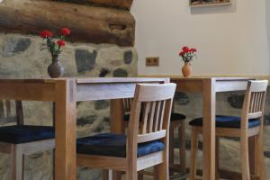 Reštaurácia alebo iné gastronomické zariadenie v ubytovaní Gut Unterbrunn