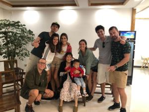 入住栖心阁的一家人