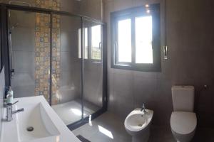 Koupelna v ubytování Casa rural Chapinheira