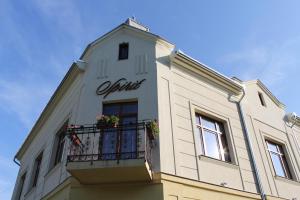 The building in which Az apartmant is located