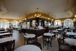 Restaurace v ubytování Hotel Lugana Parco Al Lago