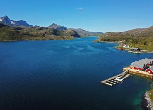 Příroda nedaleko chaty + 69 fotografií