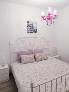 Posteľ alebo postele v izbe v ubytovaní Apartment Marci 2 with parking place