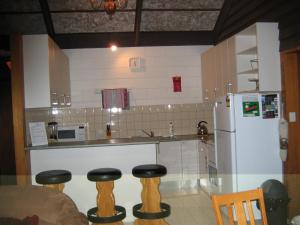 
A kitchen or kitchenette at Brucktal Apartment
