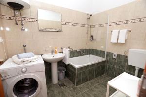 Kúpeľňa v ubytovaní Apartment Mavarčica