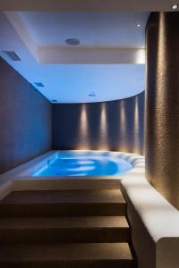 Bazén v ubytování Bibione Palace Hotel nebo v jeho okolí