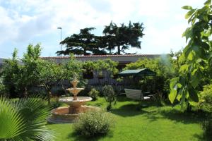 Afbeelding uit fotogalerij van Green Garden in Pompei