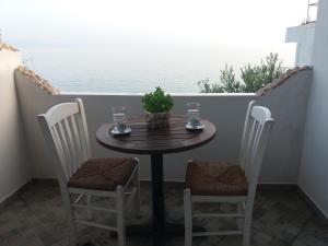Balkón nebo terasa v ubytování Qeparo Antonio Rooms