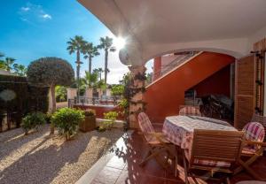 Balkon lub taras w obiekcie APARTAMENTO "CARMEN" Zeniamar