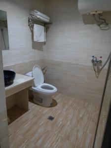 CHONG TI HOTEL的一间浴室