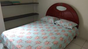 Ein Bett oder Betten in einem Zimmer der Unterkunft Apartamento Catolé até 5 pessoas