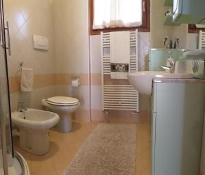 Ванна кімната в La casa di Lucia a Cerete
