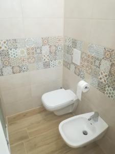 Bathroom sa Casa Melograno