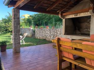 Ein Garten an der Unterkunft VILLA DIVNA