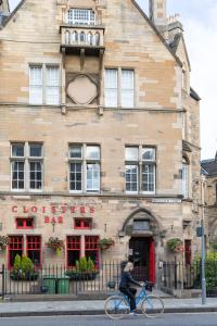 Gallery image of The Home Street Residence in Edinburgh